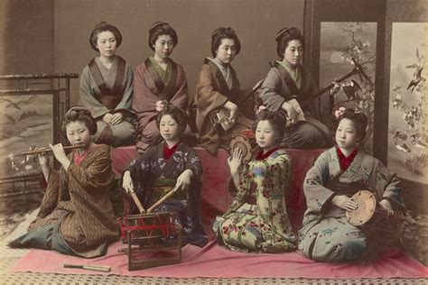 What is Enka Music: An Insight into the Enigma of Japanese Traditional Ballads